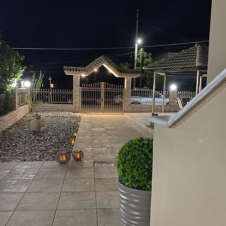 Villa Elva Ammoudia Exterior photo